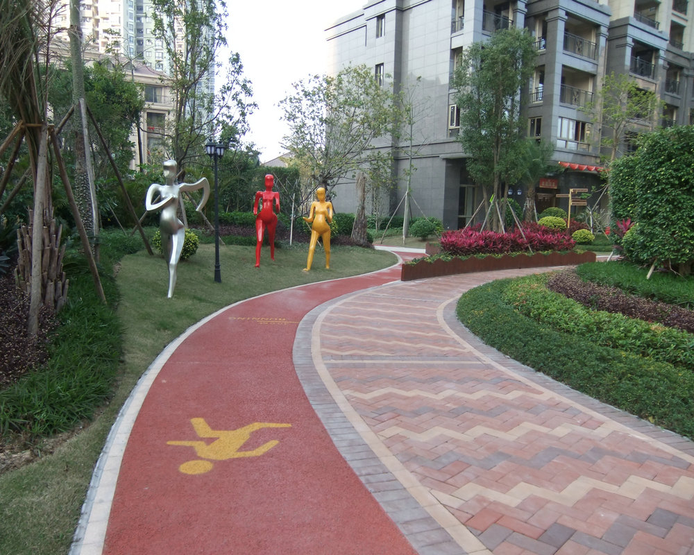 加快海绵城市建设，透水路面让城市不再“看?！?></span></a>
    <h2 class=